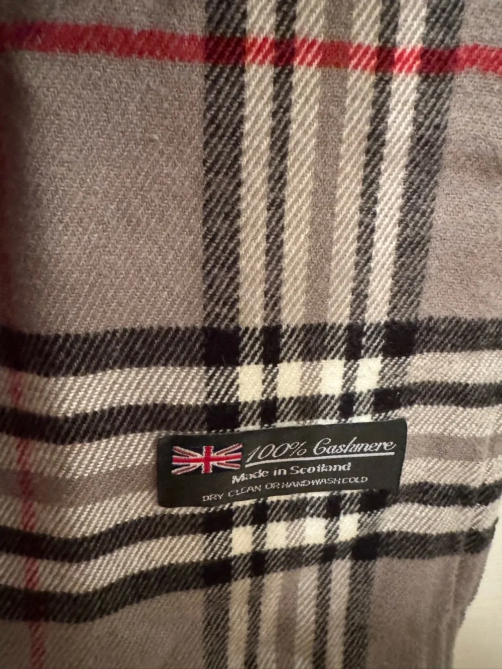 Men's 100% Cashmere Gray Plaid Scarf